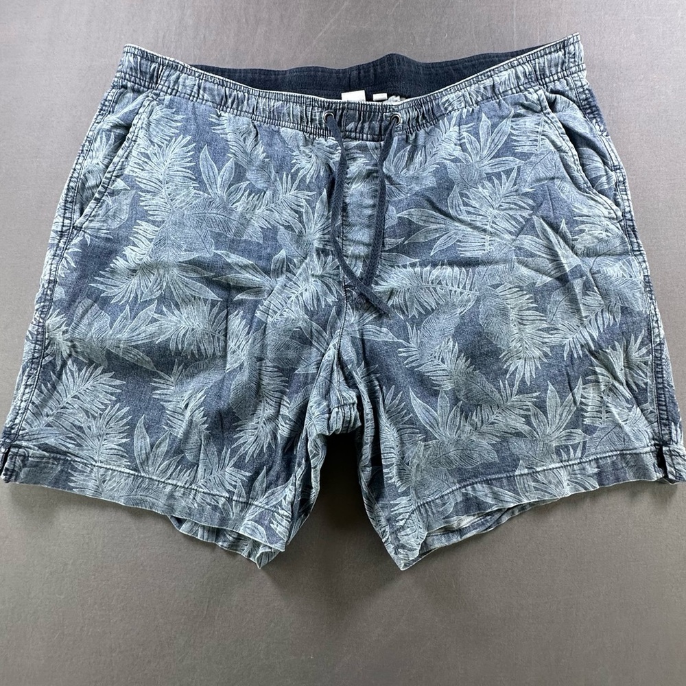 Gap Blue pattern short, Size XL Shorts Comfort Waist Everyday Casual